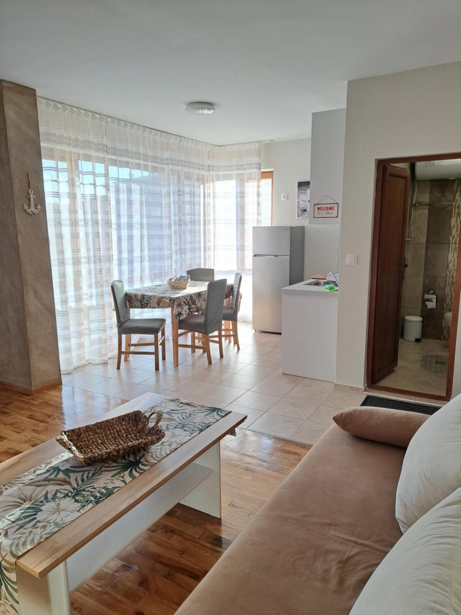 Megi Apartments, Nesebar sity Bagian luar foto